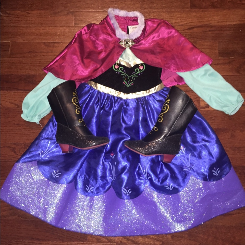 Disney Princess Anna Costume 3T w/Boots 7/8